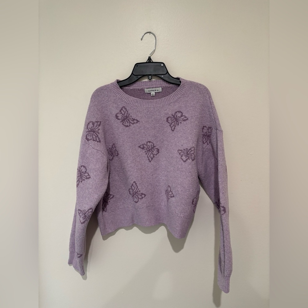 Hooked Up Purple Butterfly Sweater size medium